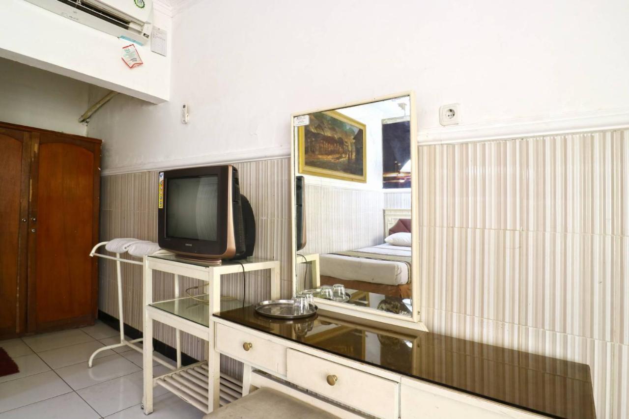 Hotel Tanjung Surabaya Exterior foto