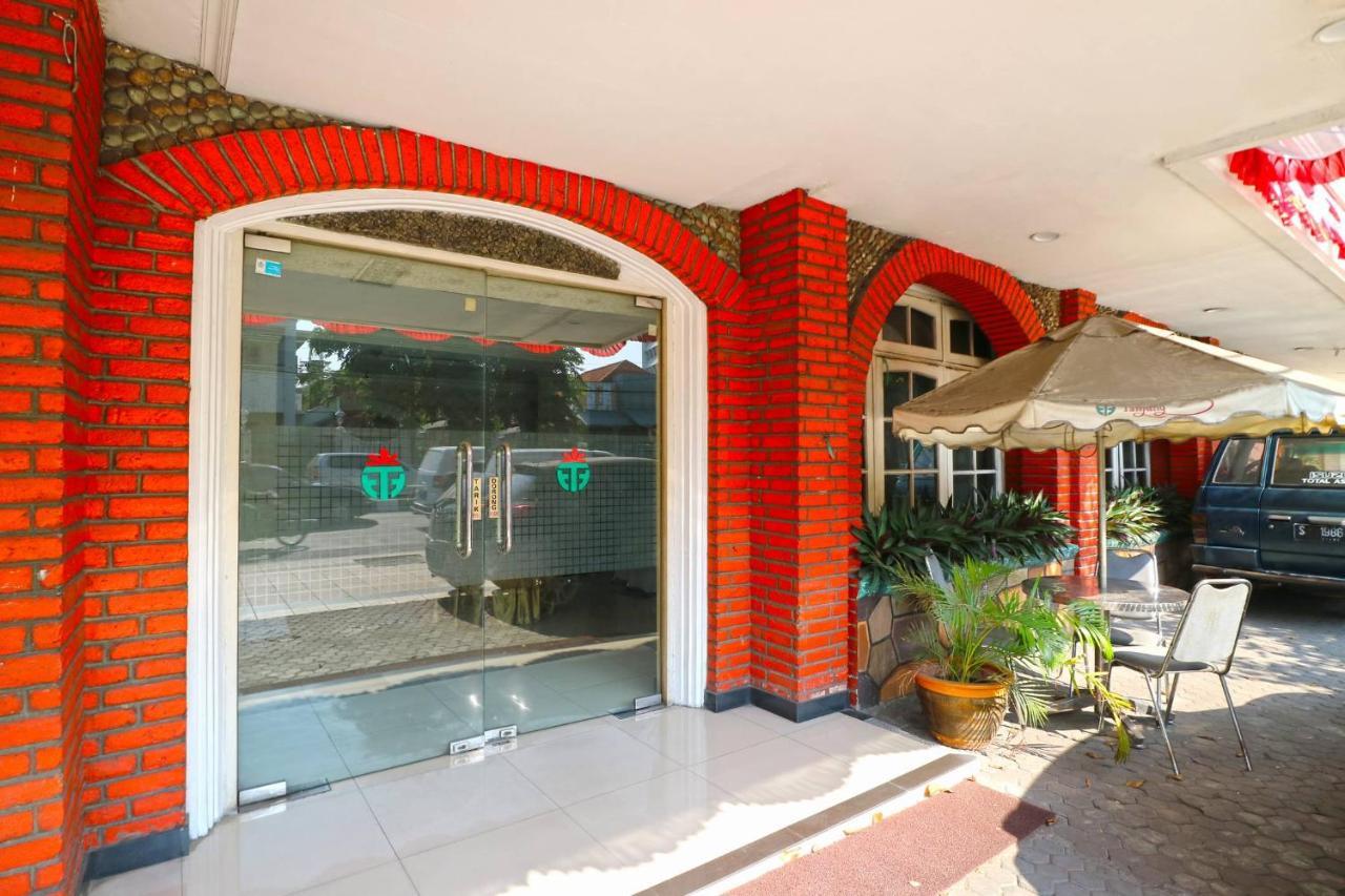 Hotel Tanjung Surabaya Exterior foto